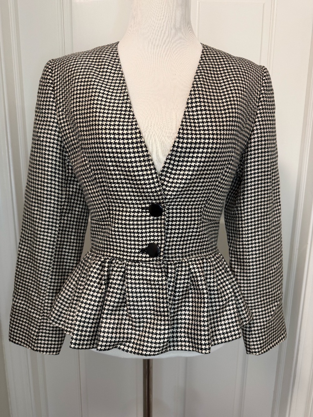 Vintage Valentino 1980's Houndstooth Peplum Jacket Estimated Size XS